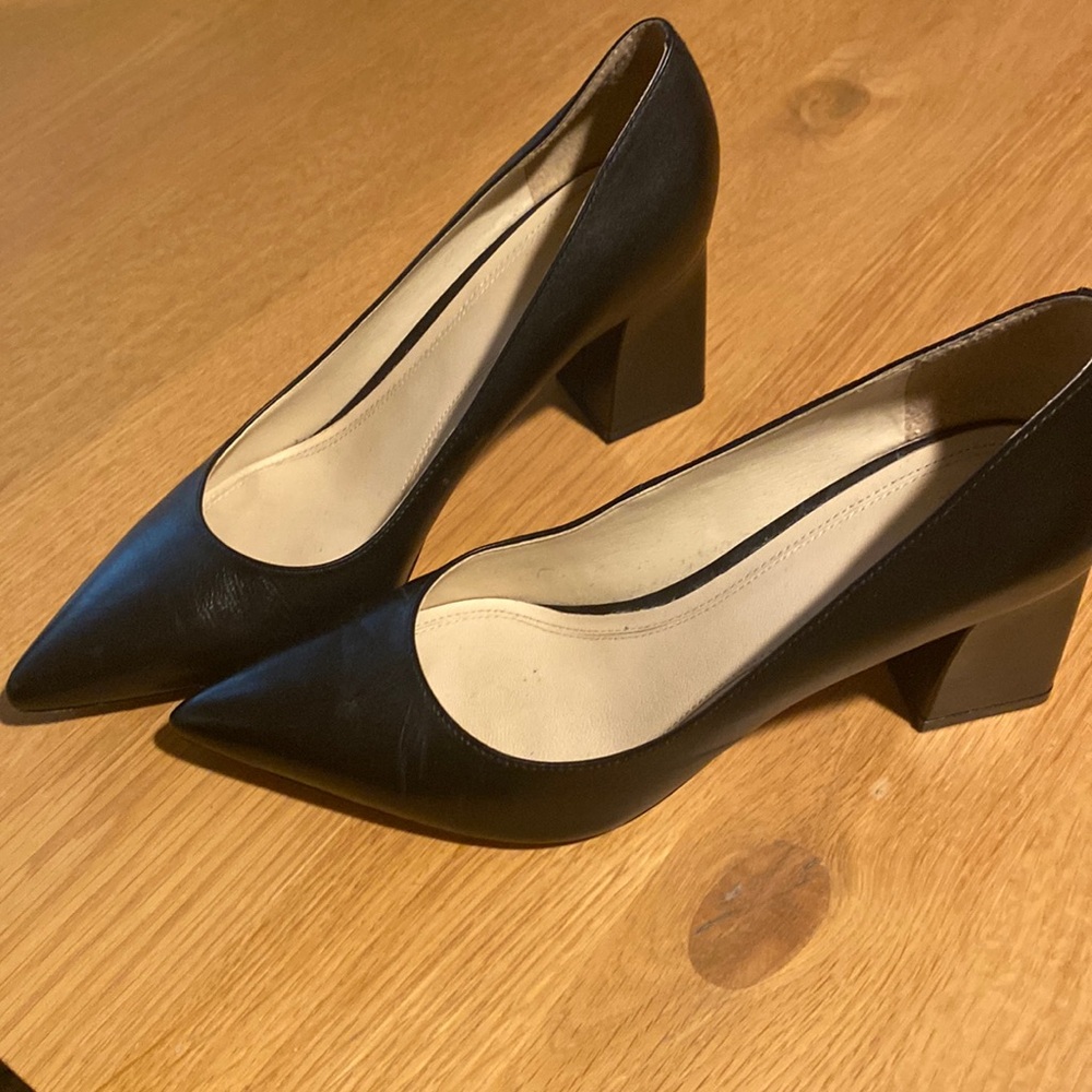 Marc Fisher pumps